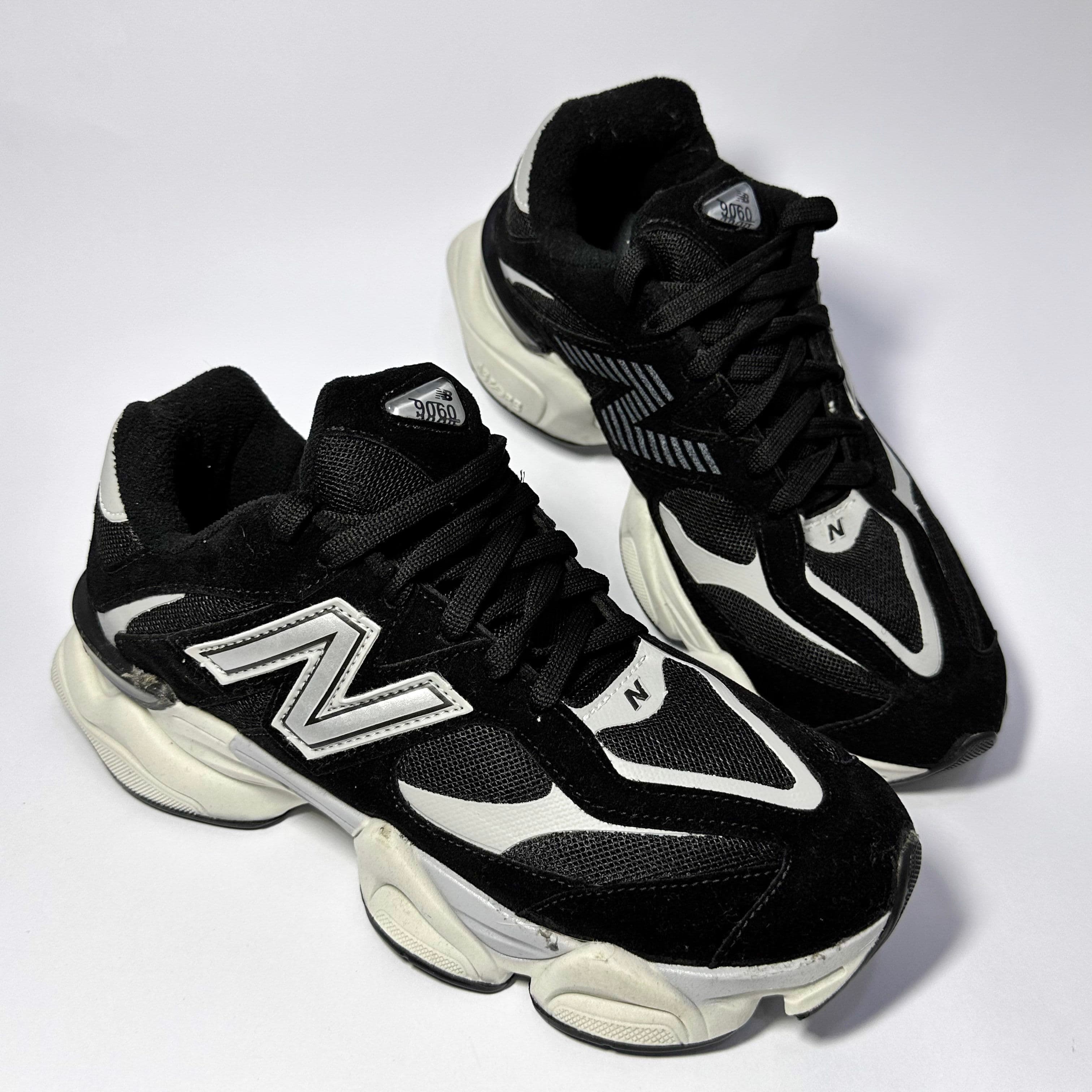 New Balance 9060 Preto/gelo