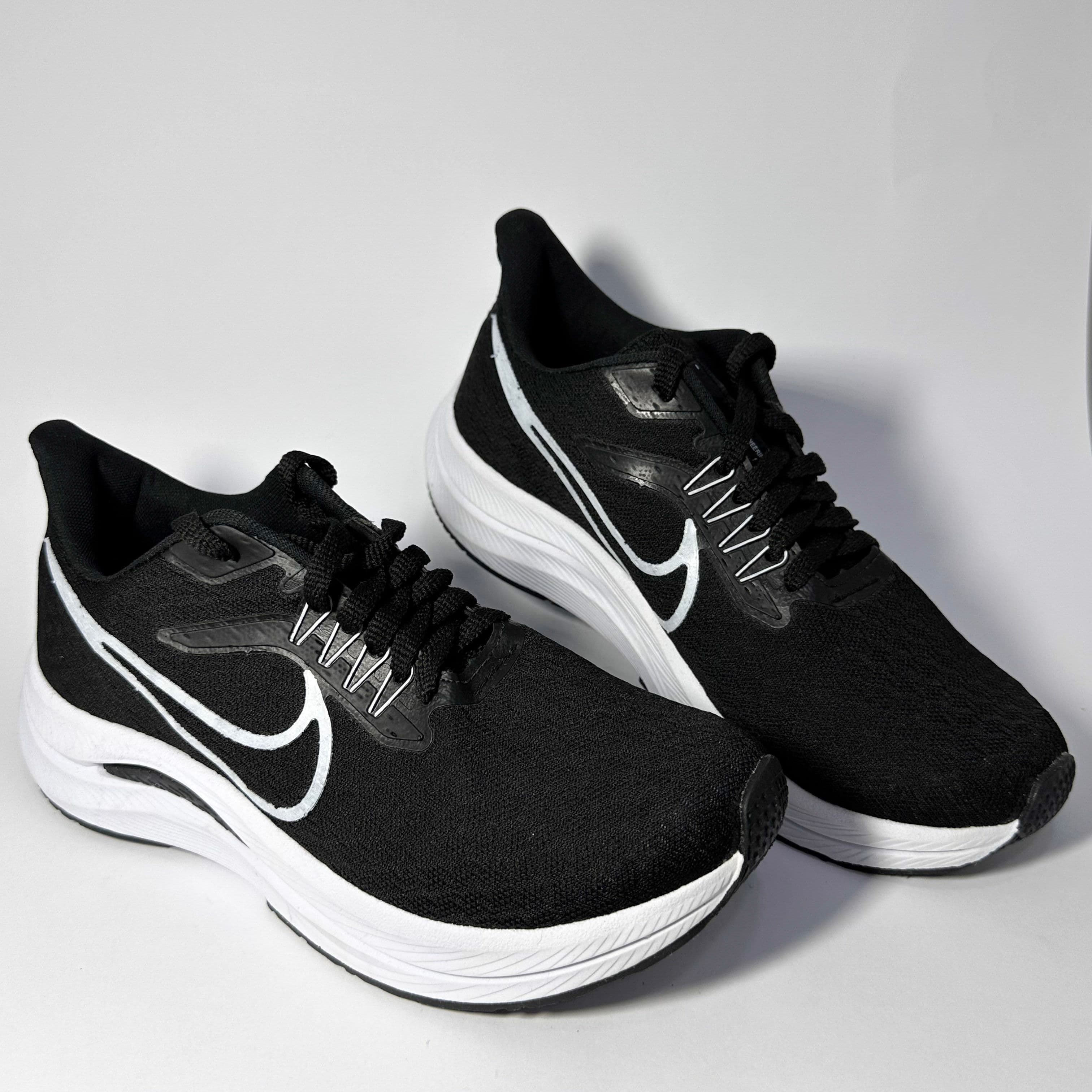 Nike Zoom Pegasus Preto