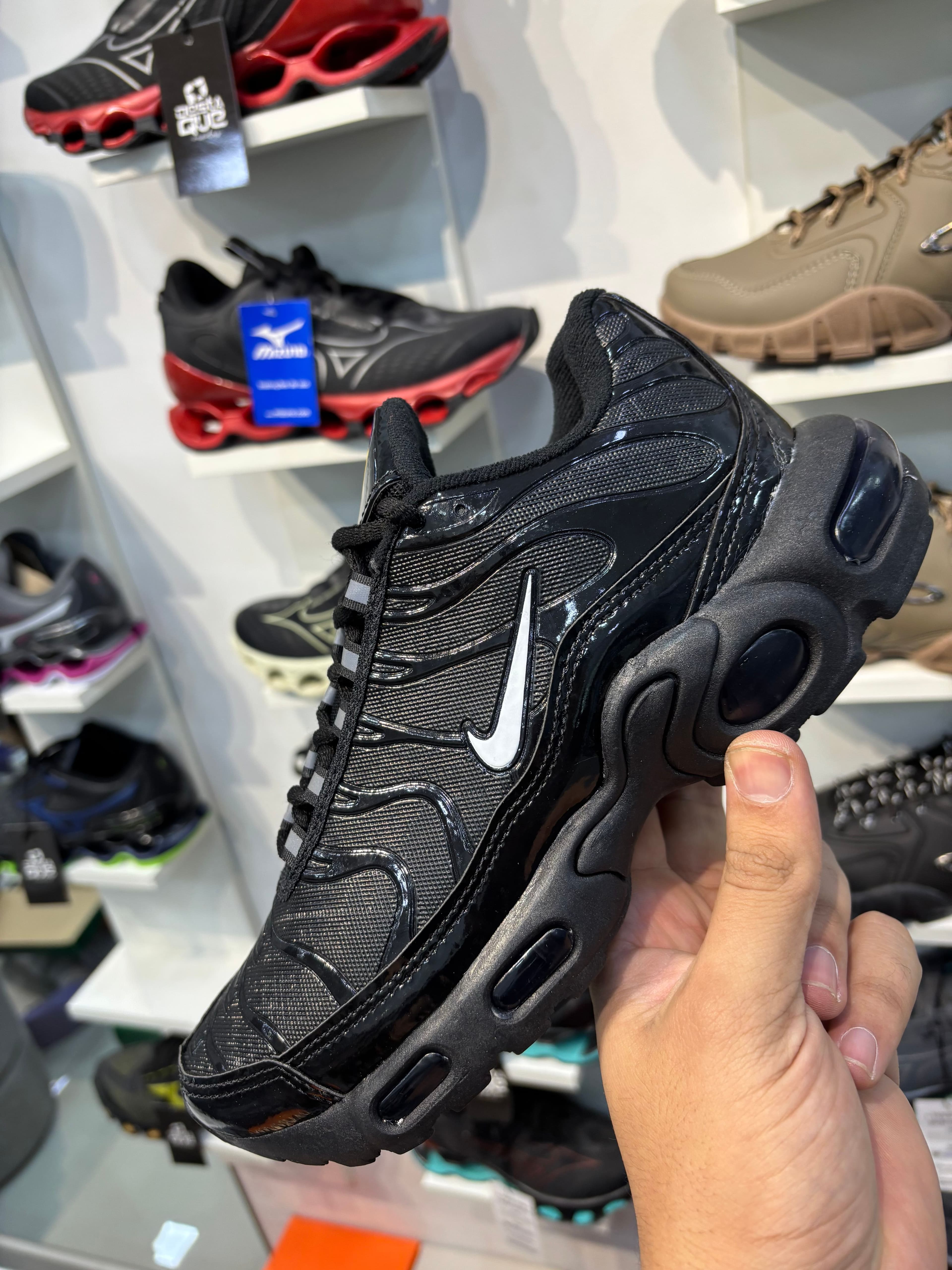 Nike TN Preto